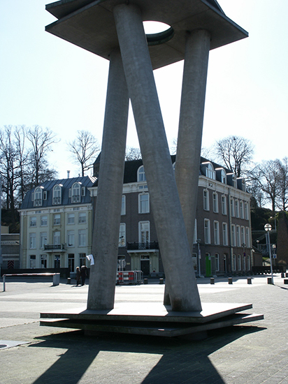 %_tempFileName2002-03-10%2001%